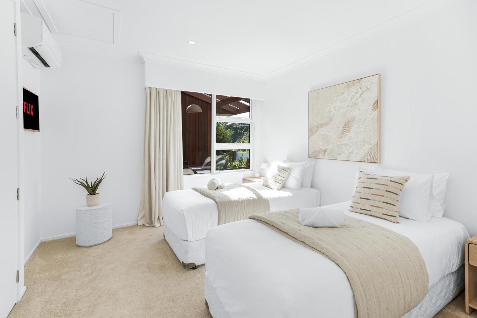 River View Retreat, Luxury & Central - By Kosh Bnb Hamilton Exterior foto